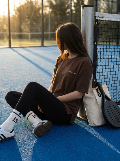 The Pádel Society Piqué Tee — Heritage Brown